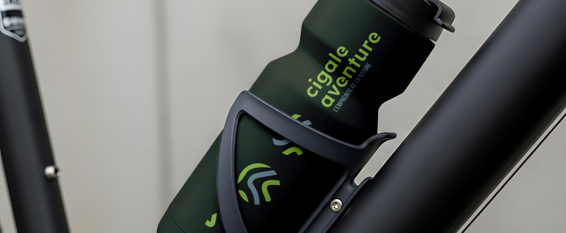 gourde cigale aventure